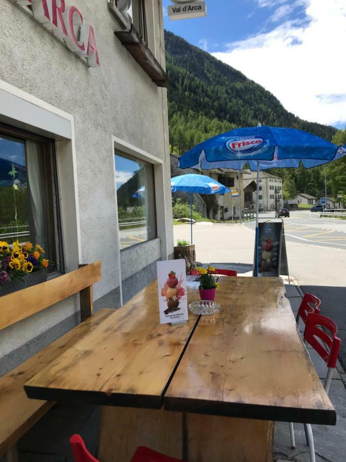Hotel Val D'Arca Bregaglia Exteriör bild